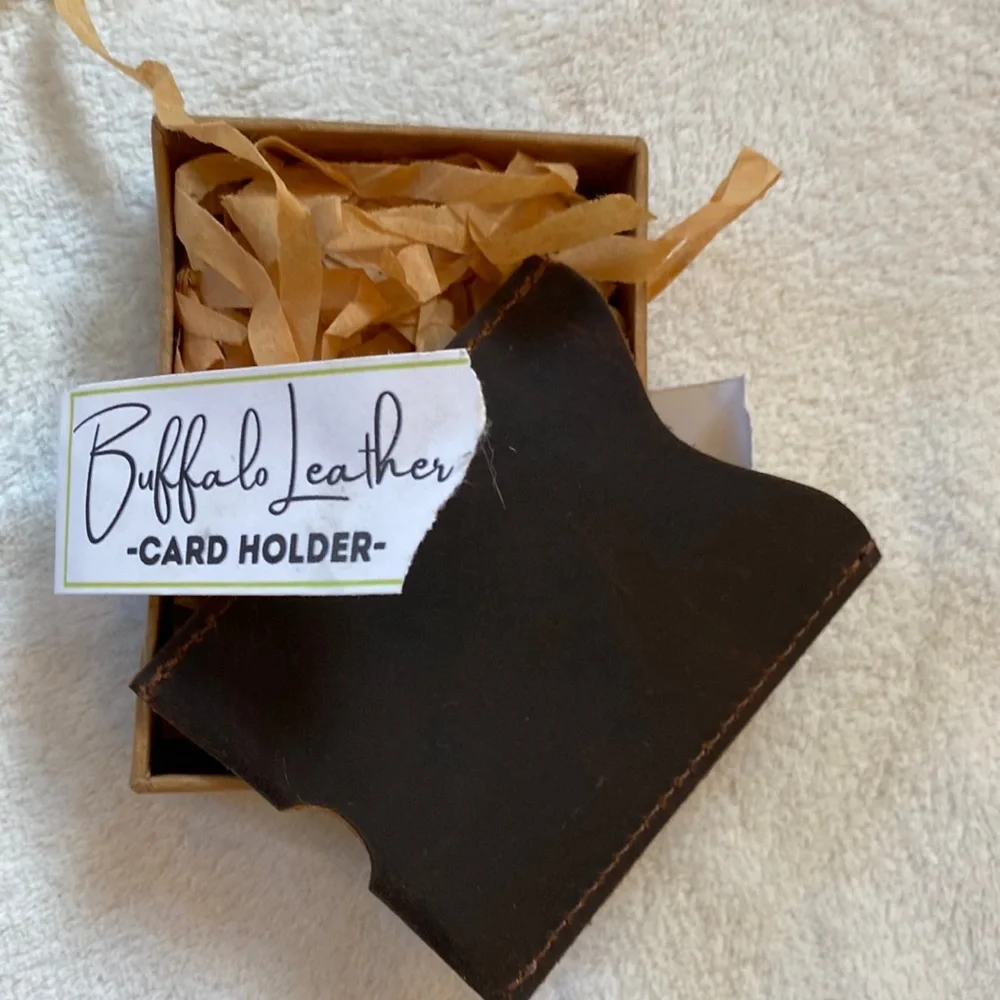 NWT NIB dark brown rugged buffalo leather credit card holder